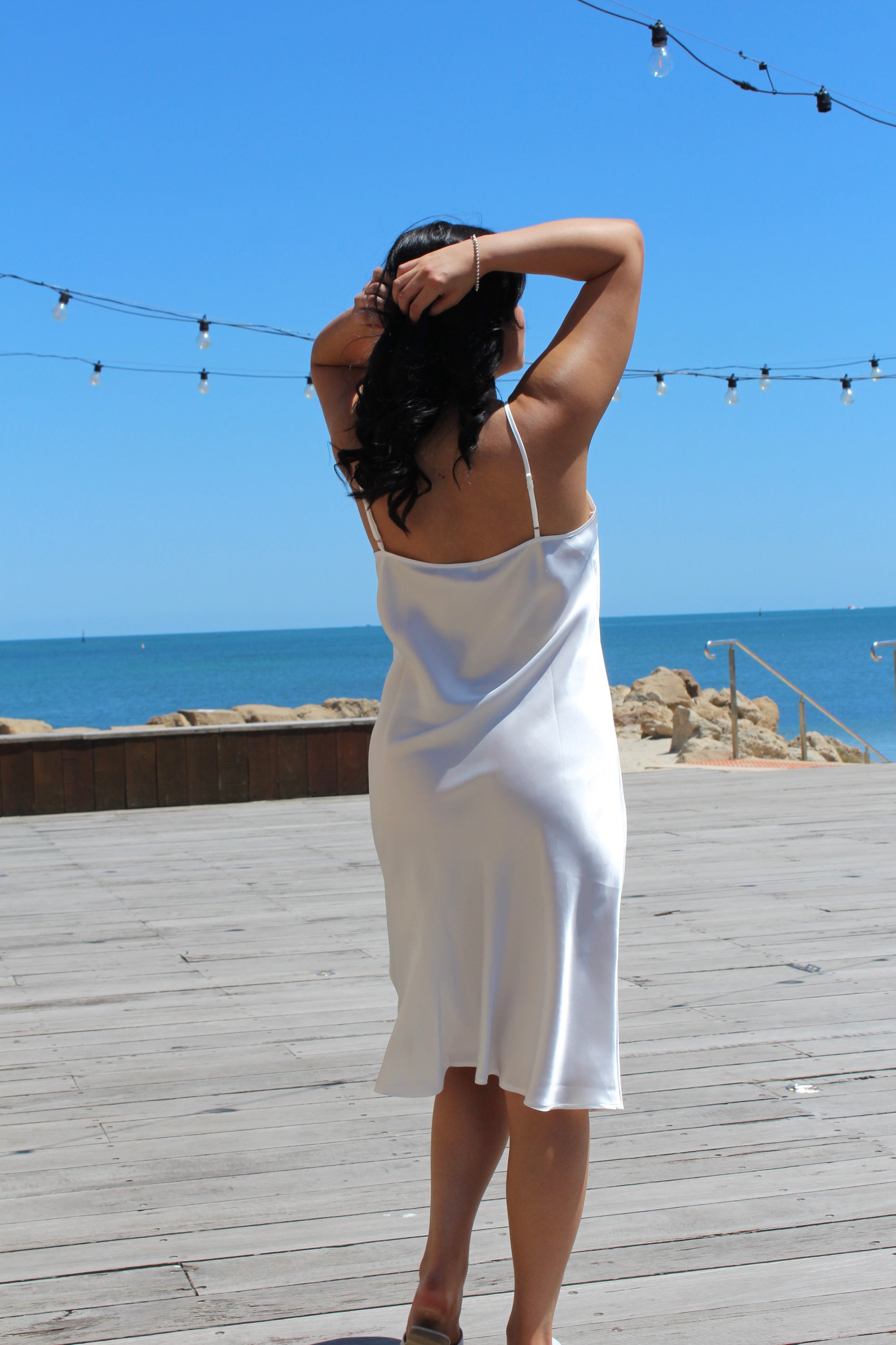 100% Mulberry Silk Midi Slip - White | SILKBLVD Sleepwear 100% Mulberry Silk Midi Slip - White | SILKBLVD Sleepwear